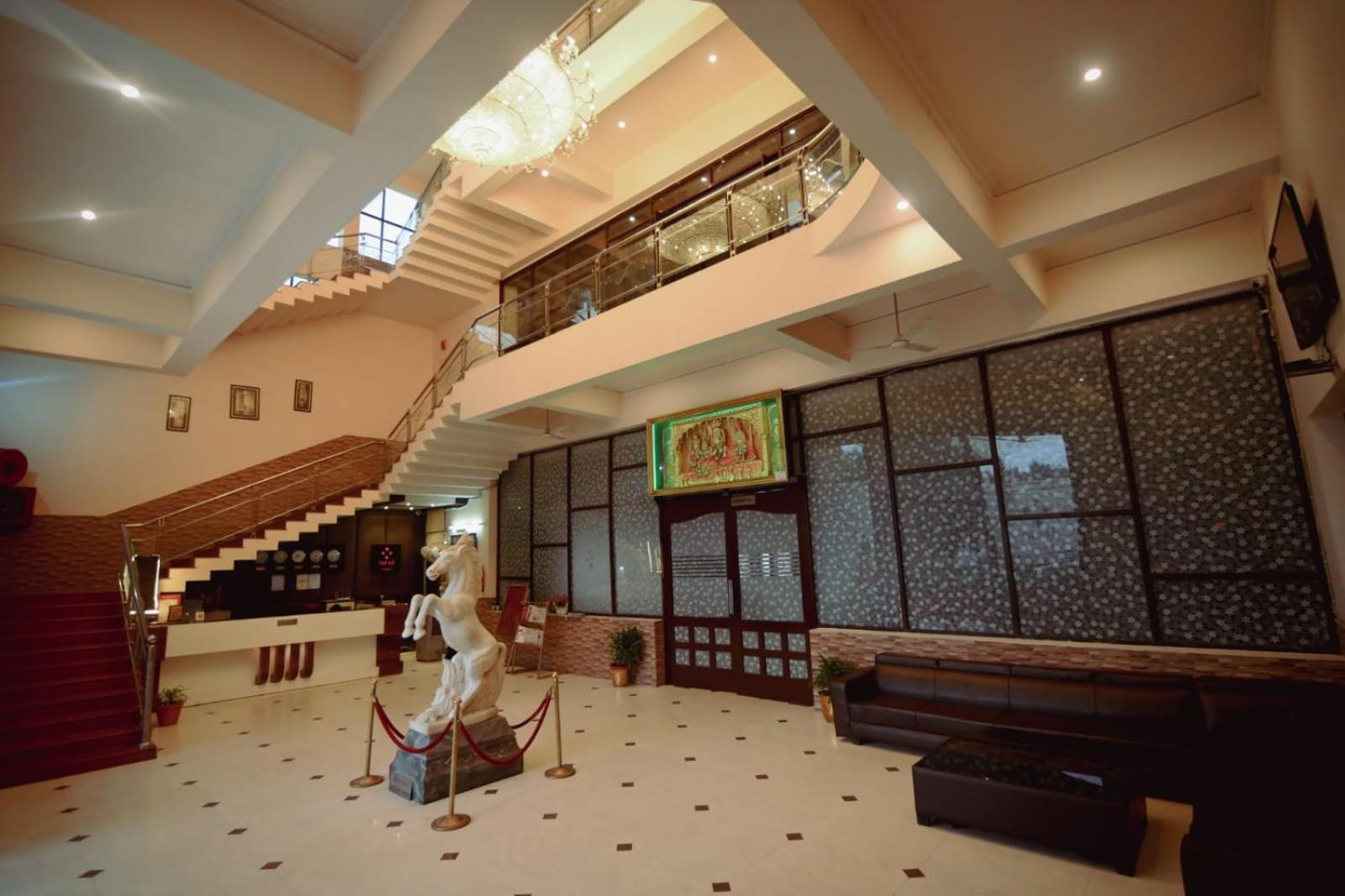 Ayodhya Taraji Resort מראה חיצוני תמונה