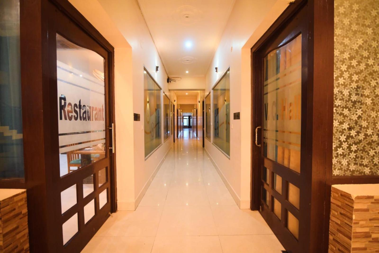 Ayodhya Taraji Resort מראה חיצוני תמונה